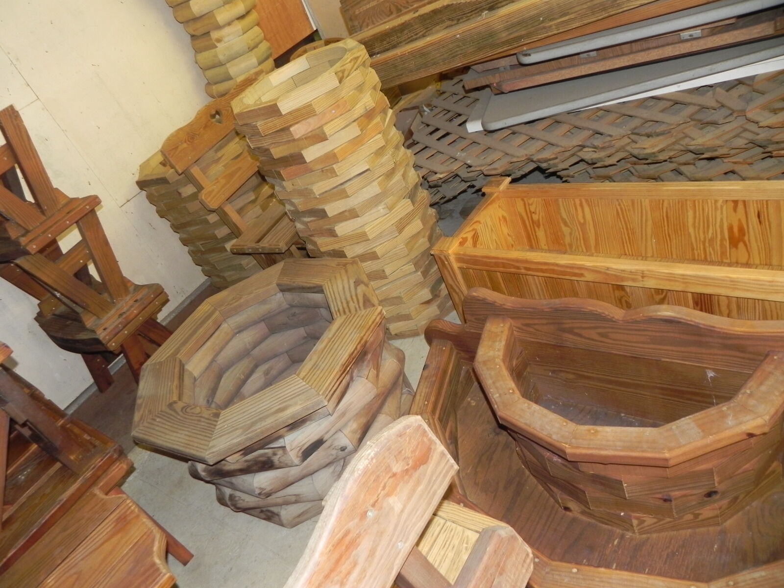 WOODWORKING TOOLS, LAWN FURNITURE, & MUCH MORE - BEDFORD, PA, / SAT. NOV. 21, 2026 @ 10AM. - Image 65
