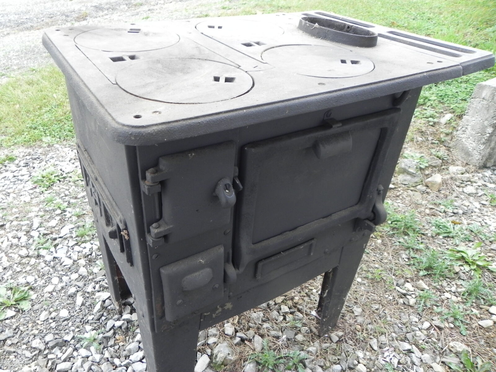 WOODWORKING TOOLS, LAWN FURNITURE, & MUCH MORE - BEDFORD, PA, / SAT. NOV. 21, 2026 @ 10AM. - Image 59