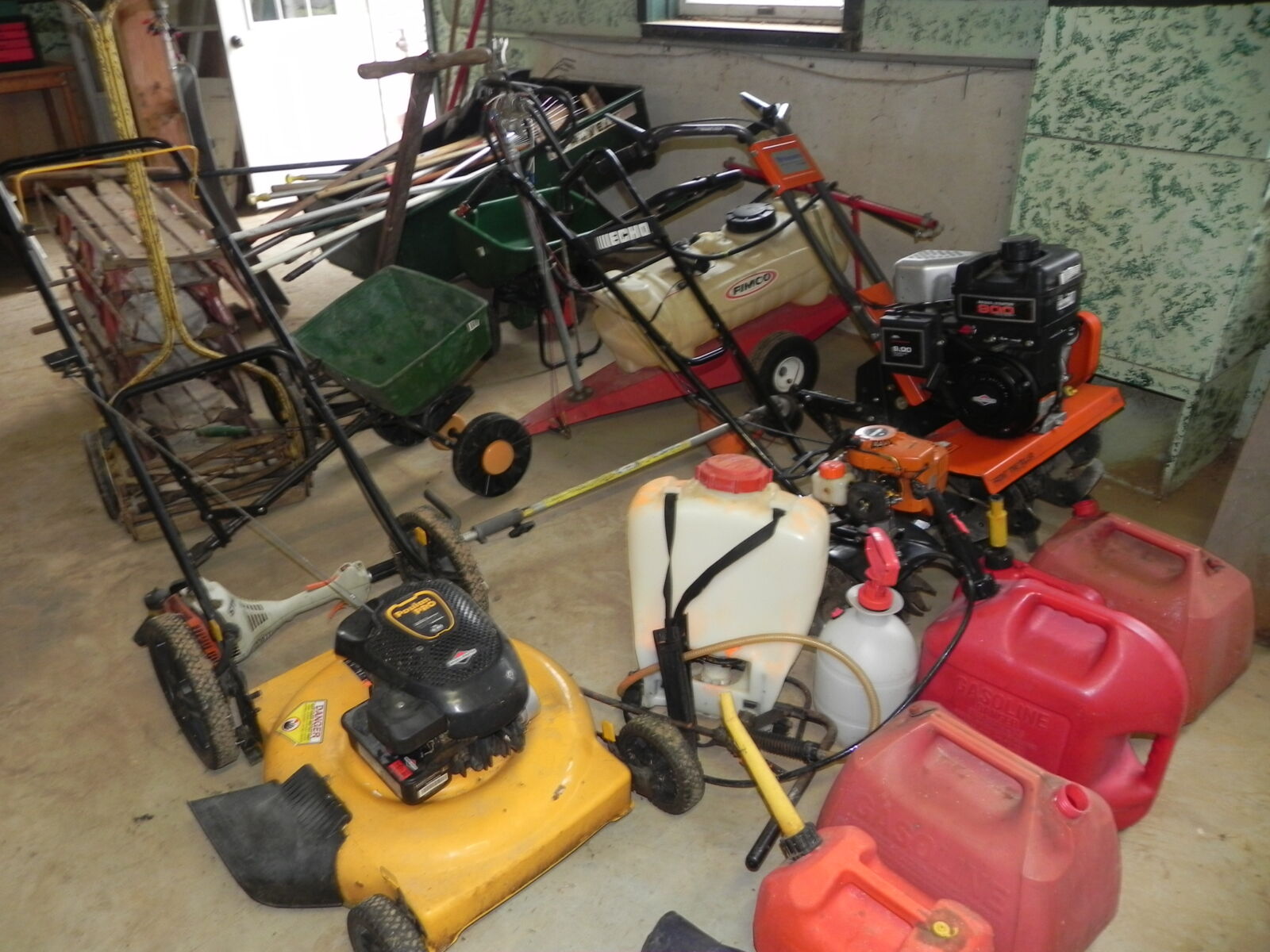WOODWORKING TOOLS, LAWN FURNITURE, & MUCH MORE - BEDFORD, PA, / SAT. NOV. 21, 2026 @ 10AM. - Image 27