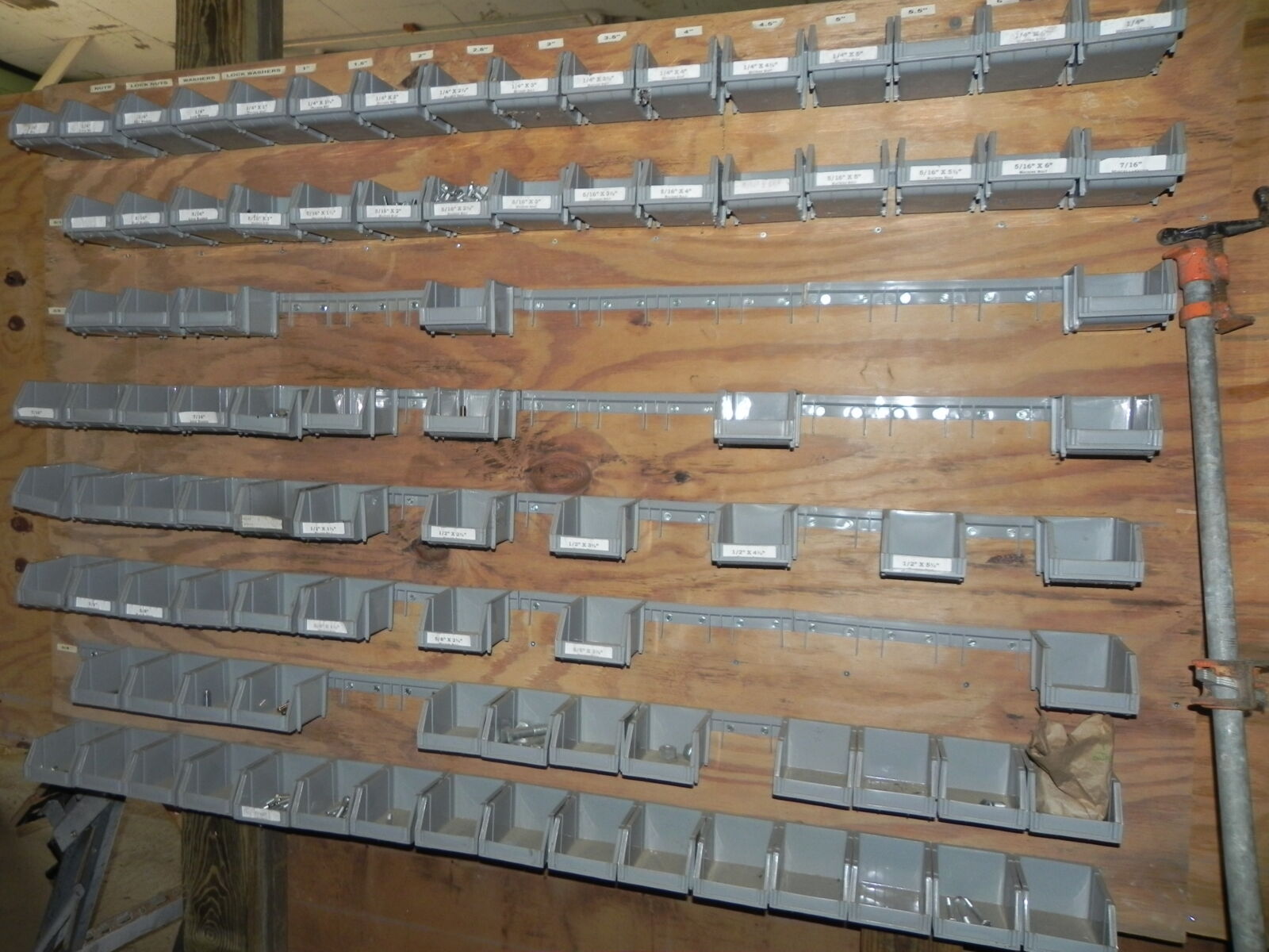 WOODWORKING TOOLS, LAWN FURNITURE, & MUCH MORE - BEDFORD, PA, / SAT. NOV. 21, 2026 @ 10AM. - Image 19